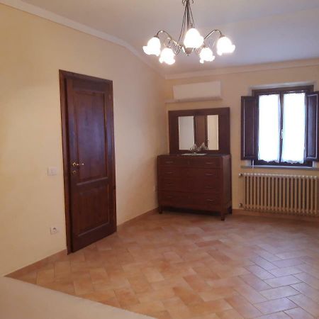 Apartament La Casa Di Ida Porciano Zewnętrze zdjęcie