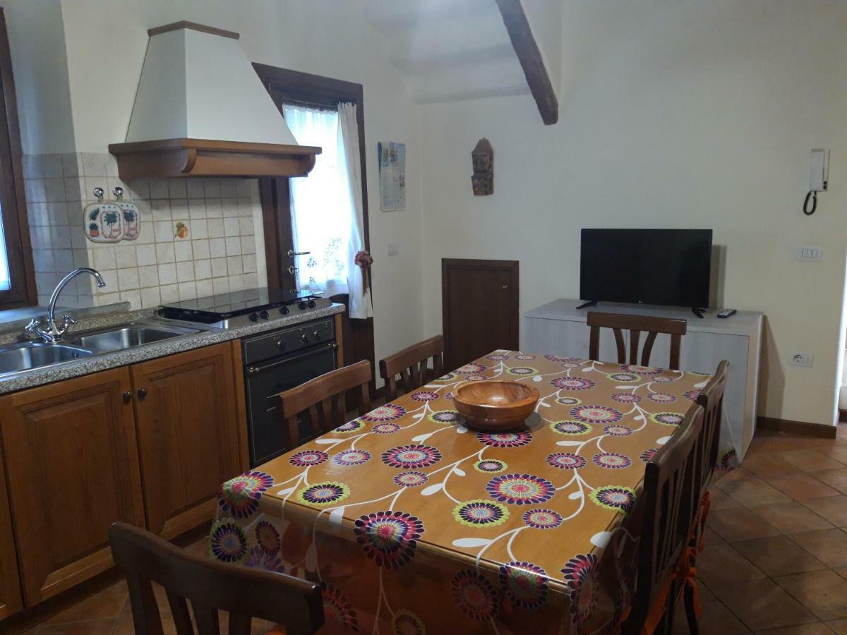 Apartament La Casa Di Ida Porciano Zewnętrze zdjęcie