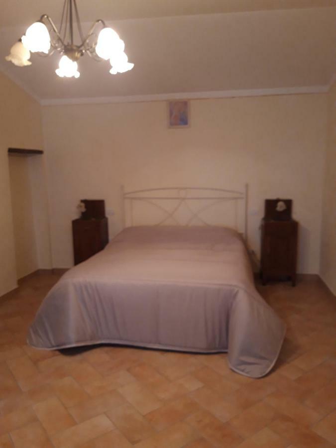 Apartament La Casa Di Ida Porciano Zewnętrze zdjęcie